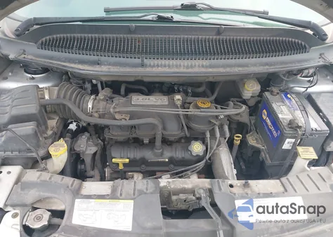 2004 Dodge Grand Caravan Sxt z USA, uszkodzony, nr VIN 2D4GP44L64R516111